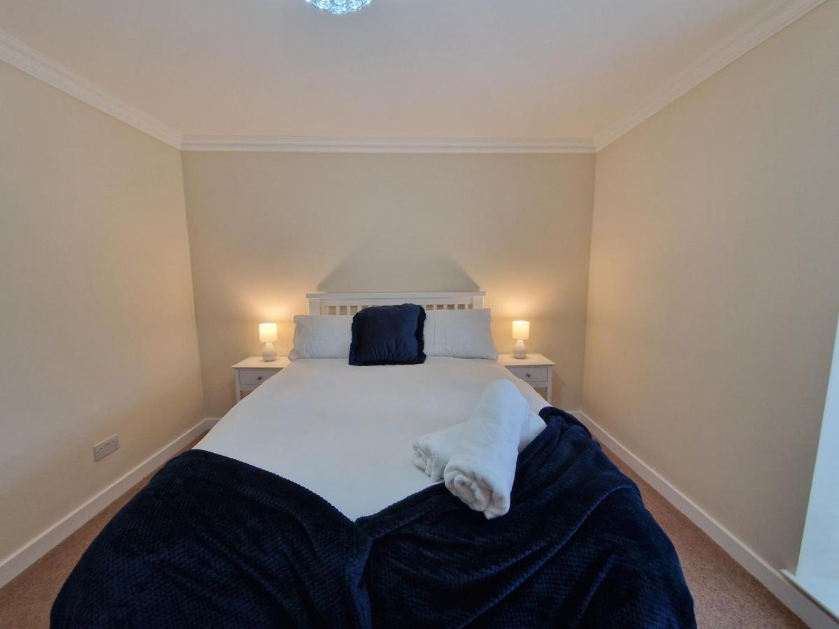Lewis Gethin House, Newly Renovated Cottage Sleeps 9, Close To Bike Park Wales เมอเทอร์ทิดฟิล ภายนอก รูปภาพ